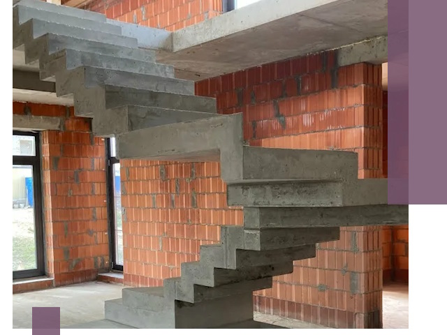 Изготовление бетонных лестниц под ключ в Гатчине