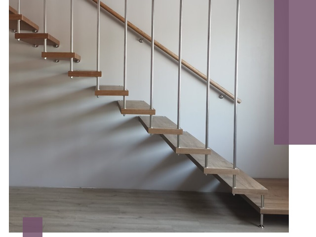 Демонтаж лестниц на больцах в Гатчине быстро и аккуратно