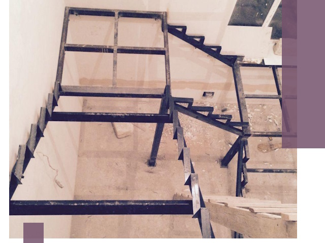 Монтаж лестниц на металлокаркасе в Гатчине быстро и качественно