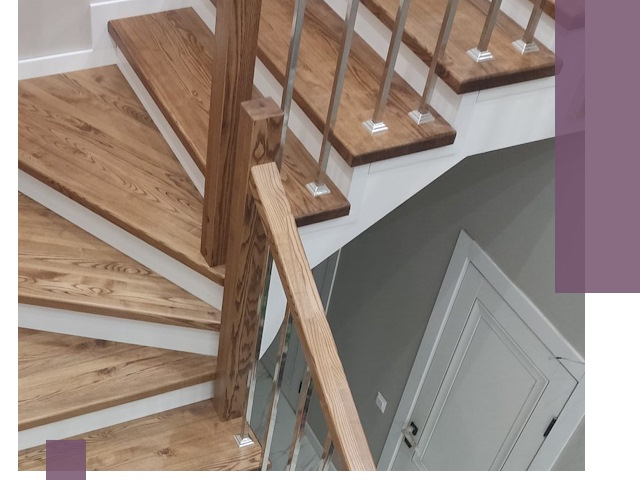 Обшивка металлических лестниц под ключ в Гатчине