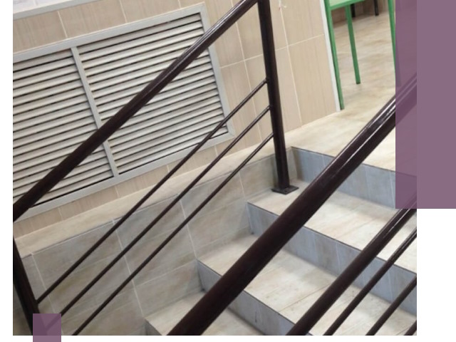 Изготовление перил из металла под ключ в Гатчине