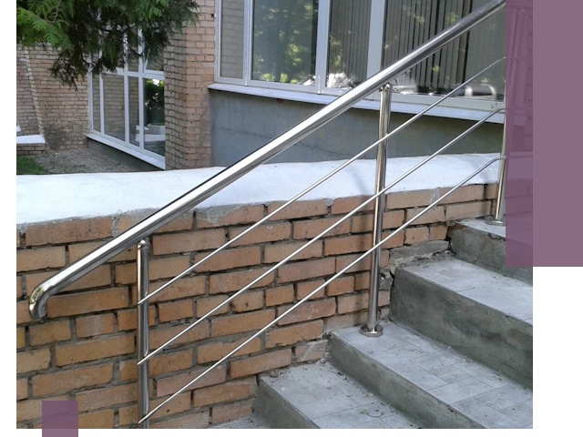 Перила из нержавеющей стали высокого качества в Гатчине