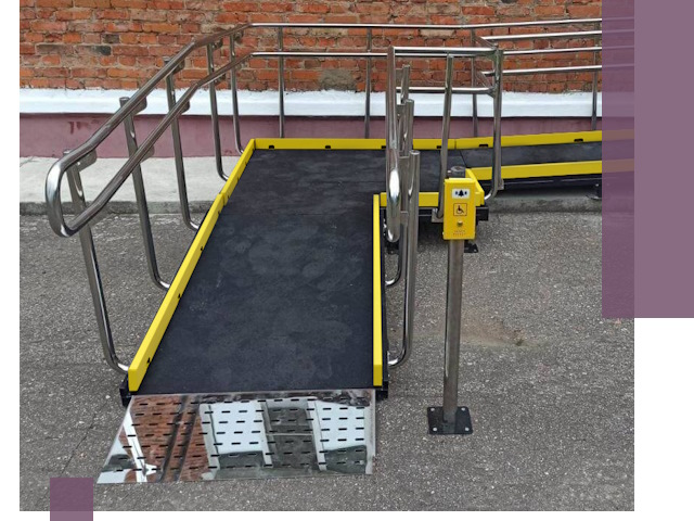 Изготовление наклонных пандусов для инвалидов в Гатчине