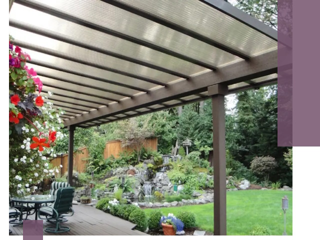 Навесы из поликарбоната под ключ в Гатчине быстро и надёжно