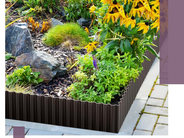 Металлические бордюры для клумб в Гатчине — производство и монтаж