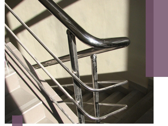 Поручни из нержавеющей стали под ключ в Гатчине